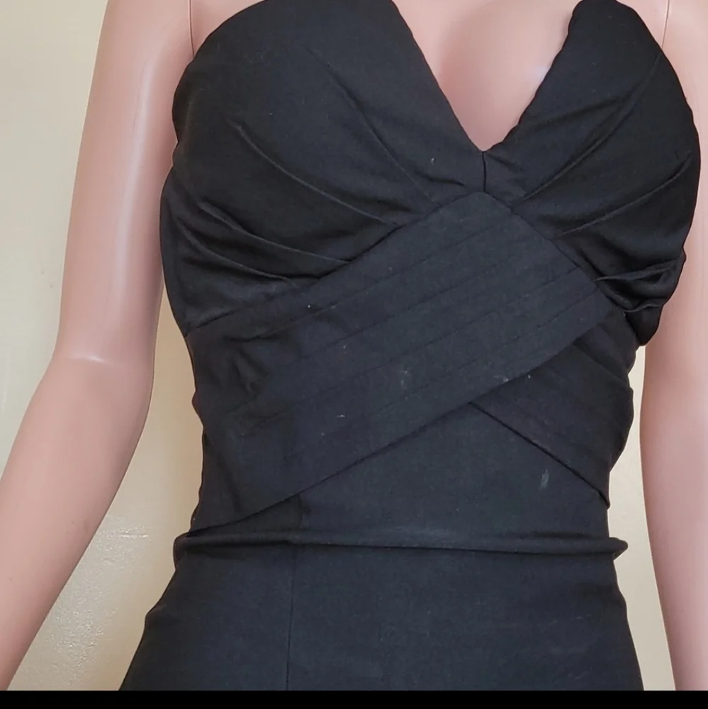 LBD - Picture 3 of 6